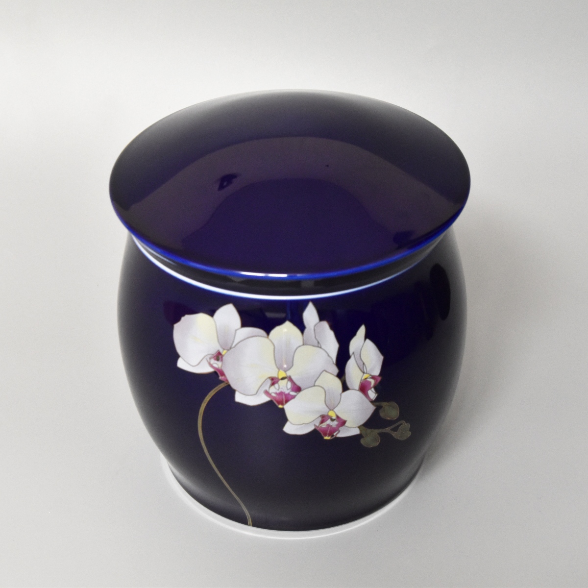 【ルリ胡蝶蘭】家型7寸骨壺4