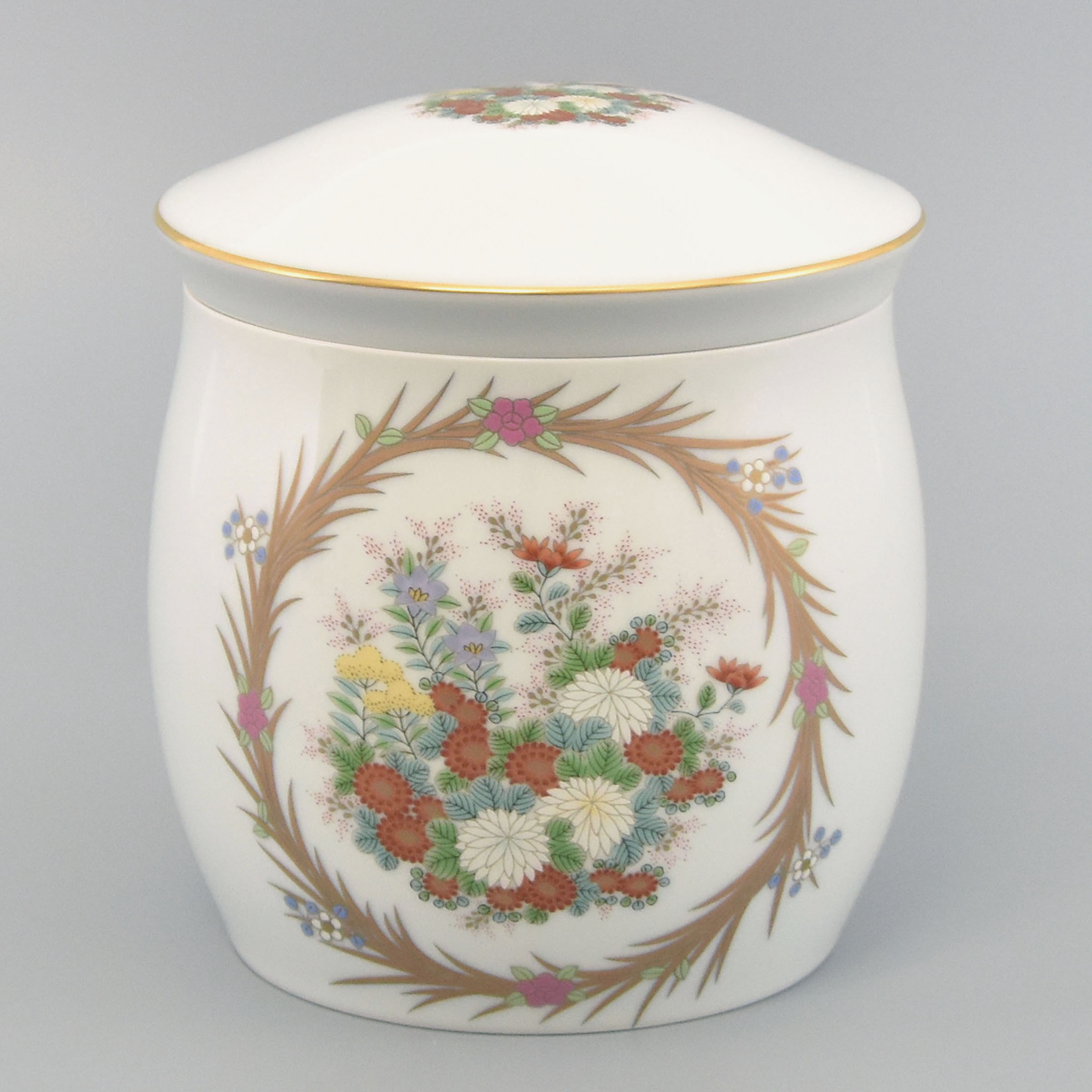 (金彩窓絵淡彩菊)家型6寸骨壺1