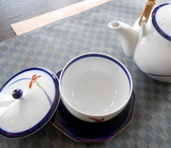 【オーキッドレース】蓋付湯のみ５客セット2